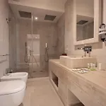 فندق Barone Di Mare 4*