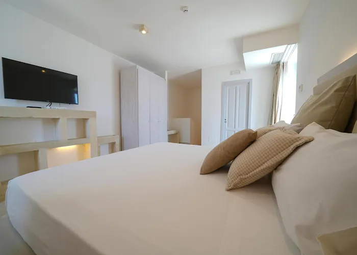 Barone Di Mare Отель Торре дель'Орсо